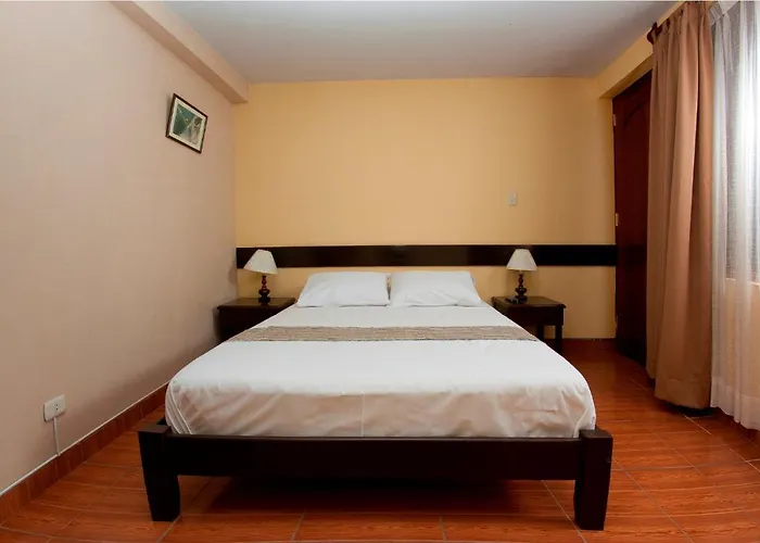 Yucay Plaza Inn