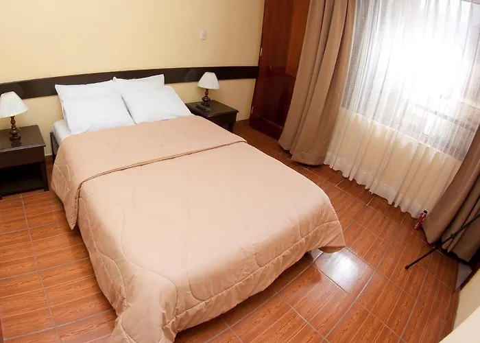 Yucay Plaza Inn