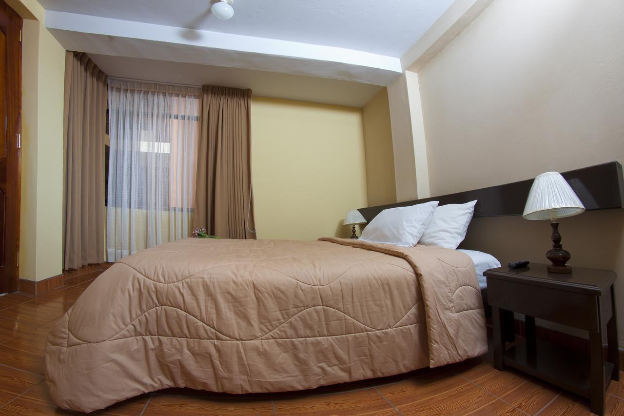 Yucay Plaza