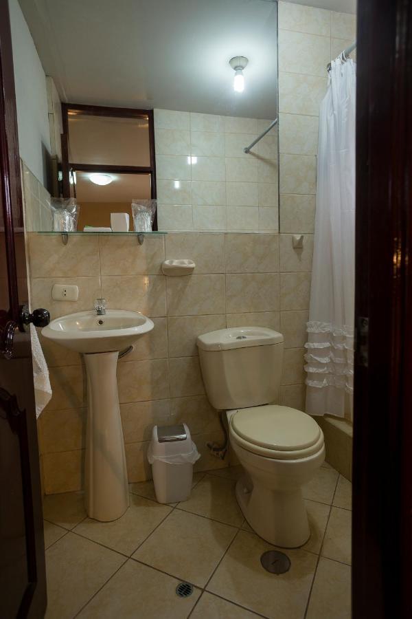 Yucay Plaza